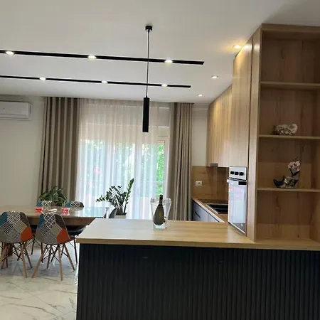 New Luxury Apartament * Vlore